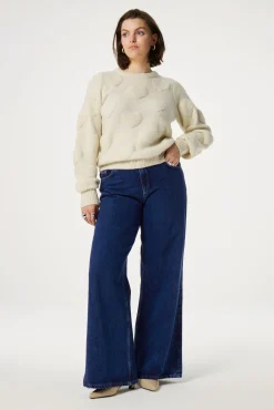 Bibian Heart Pullover