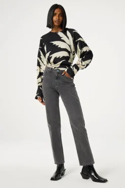 Lola Straight Jeans