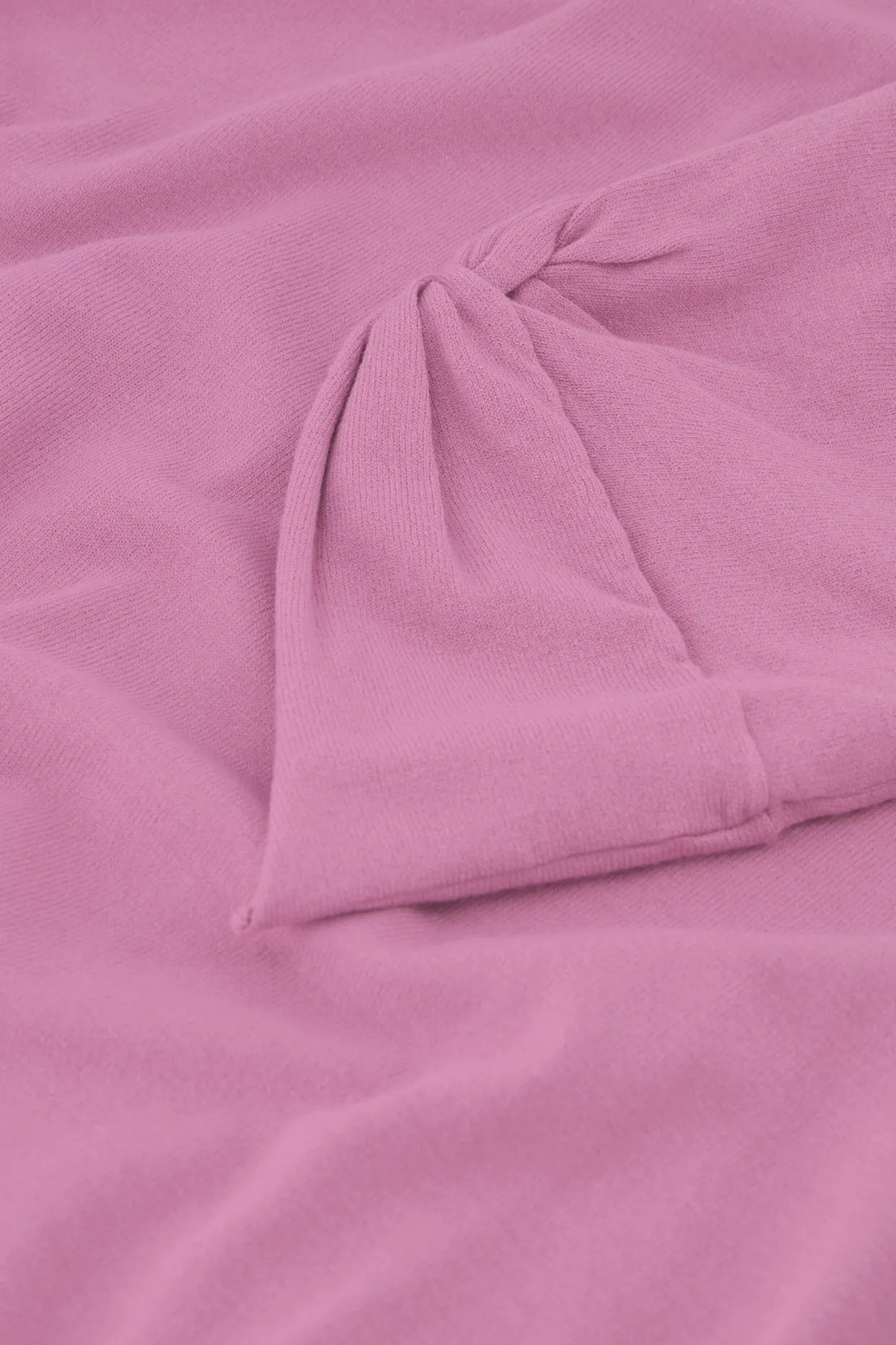 Molly Twist Pullover