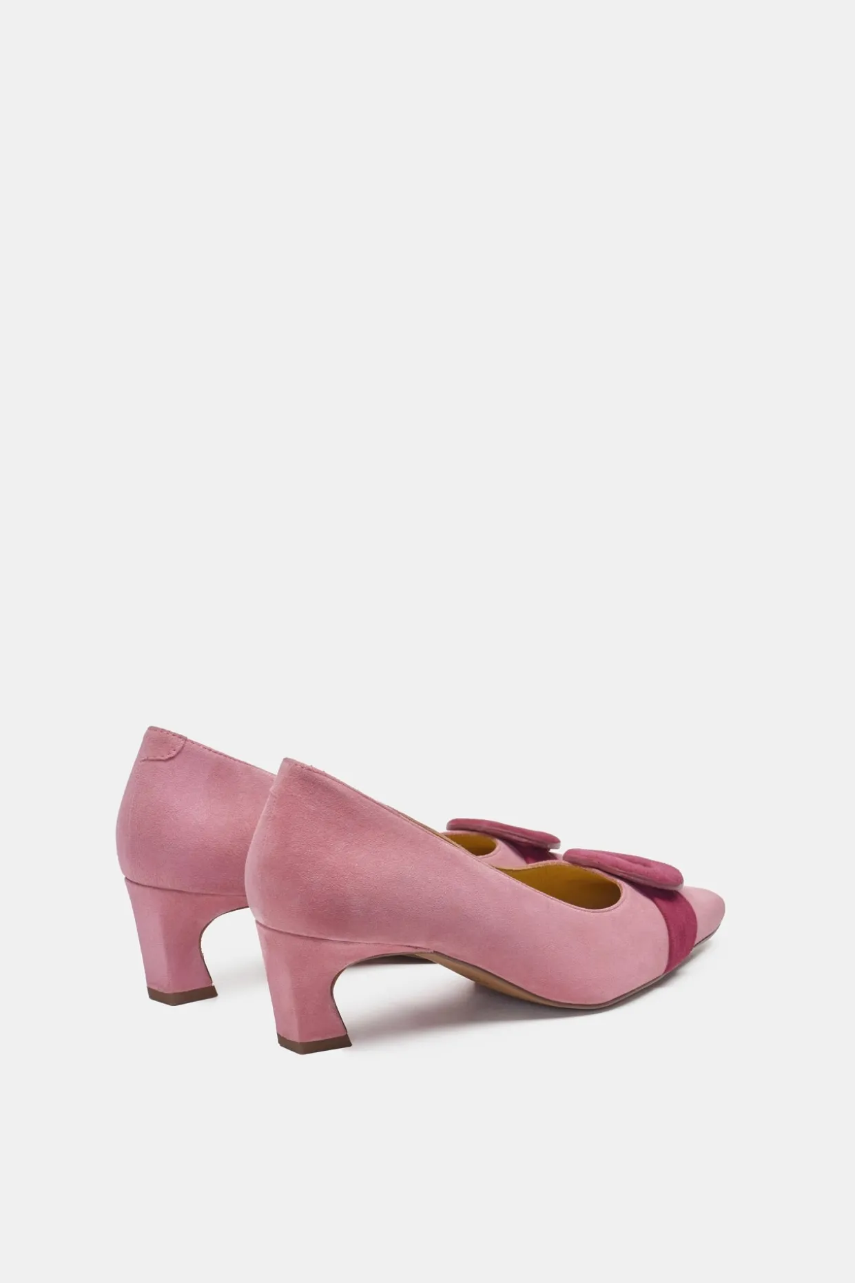 Parton Buckle Pump