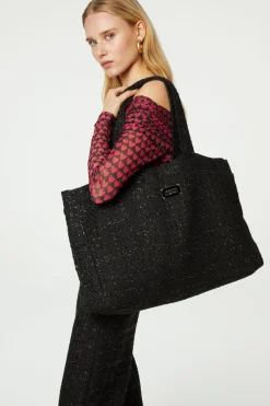 Twiggy Tote Bag